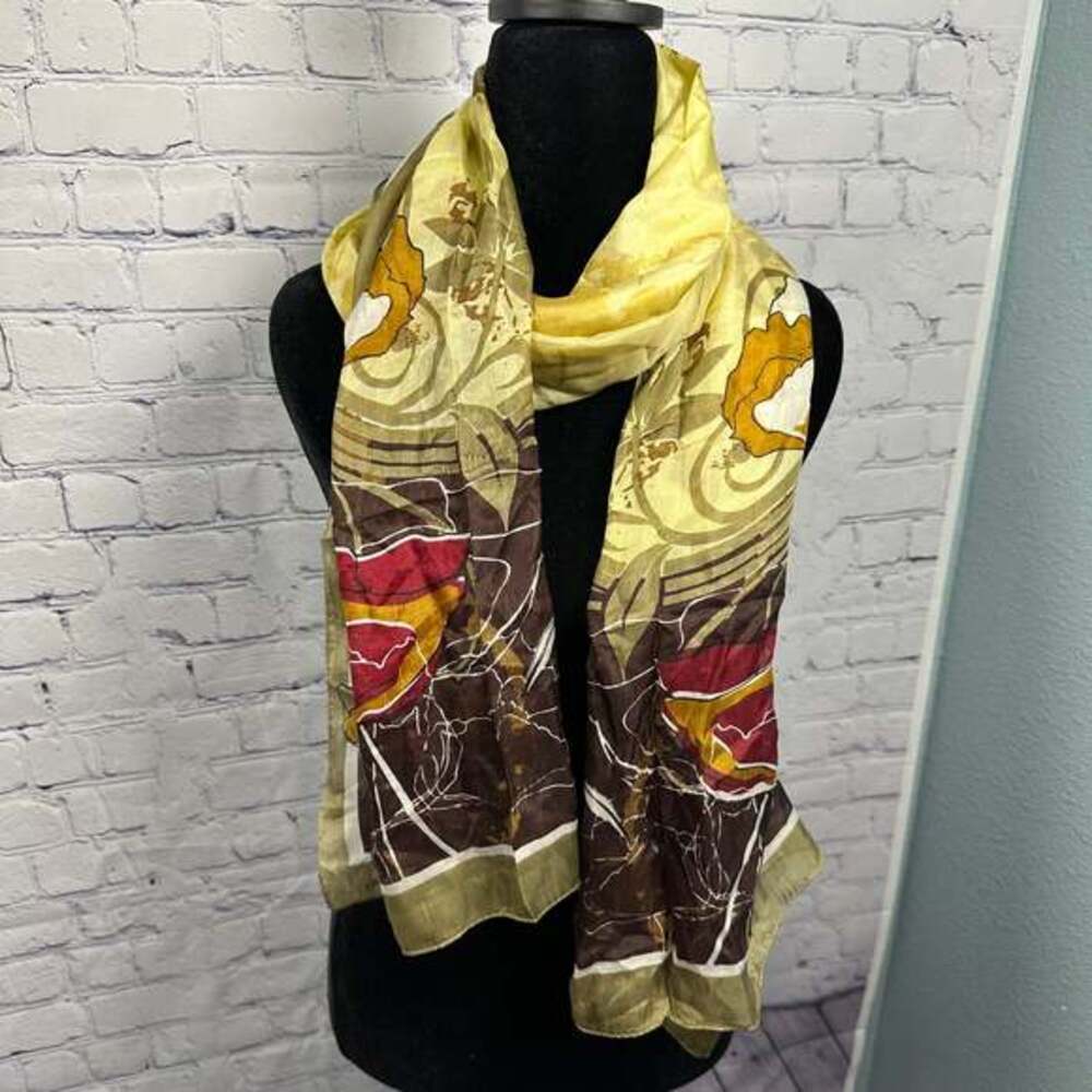 Vintage Silk Scarf / Floral Motif / Designer Piece - ,